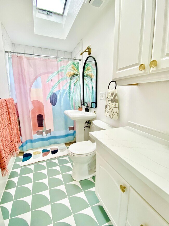 Building Photo - 11935 Sapota Dr