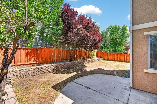 Building Photo - 6960 Rioja Ct