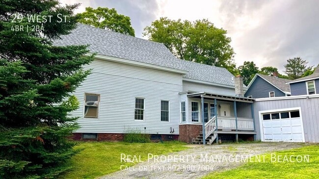 Building Photo - Newly renovated 4BR/3BA home Lebanon, NH $...