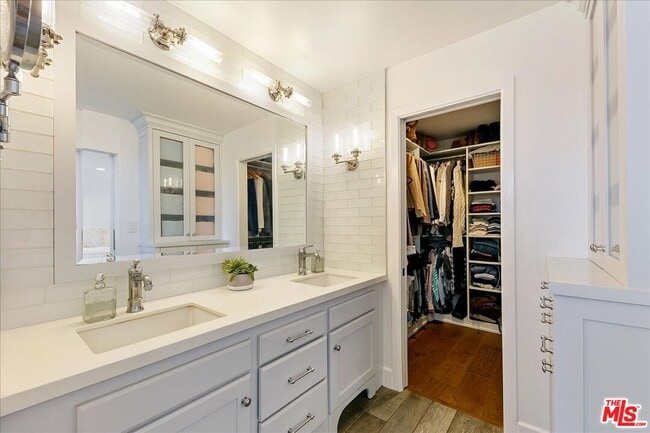 Building Photo - 28242 Rey De Copas Ln