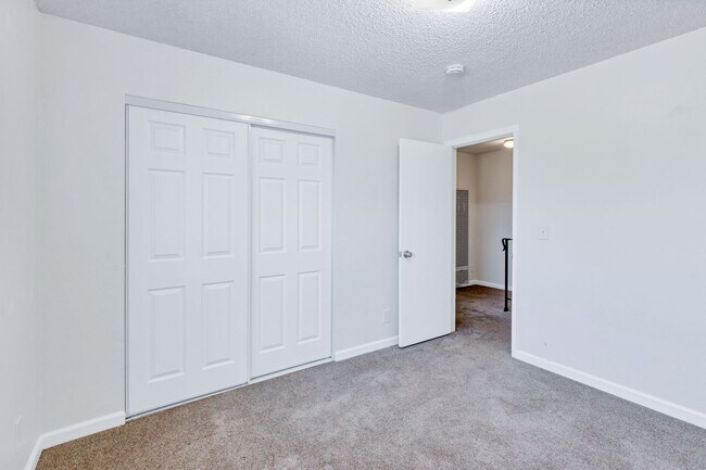 Building Photo - 39-41 Griggs Lane