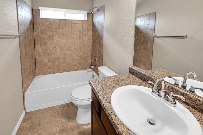 Building Photo - $2,550 - 4 Bed, 3 Bath Home in Colorado Sp...