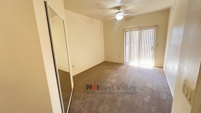 Building Photo - 3 Bedrooms, 2 Baths