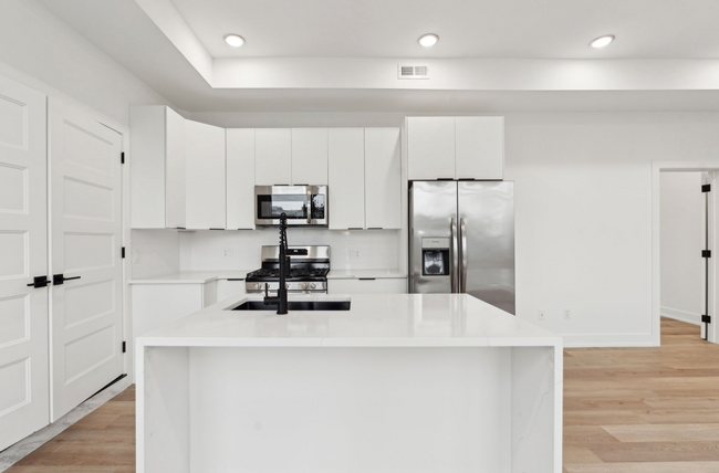 Building Photo - Brand New Apartments in Fishtown