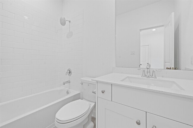 Building Photo - 16618 Golden Harvest Dr