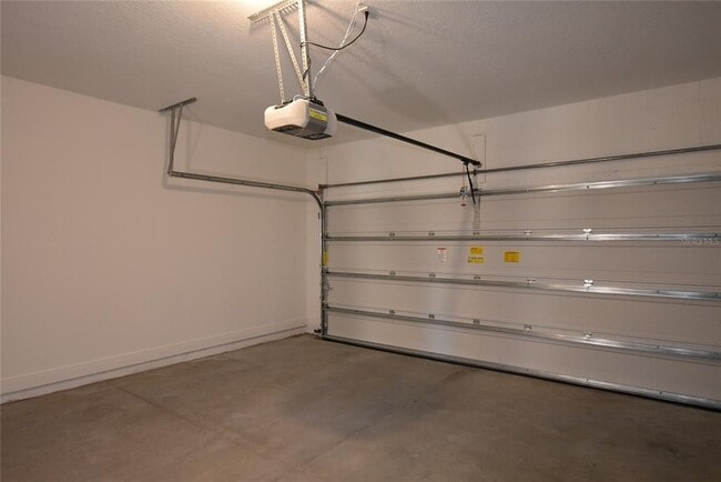 Building Photo - 7067 Carrickbend Ln
