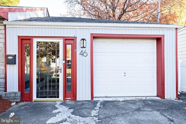 Primary Photo - 46 Roosevelt Ave