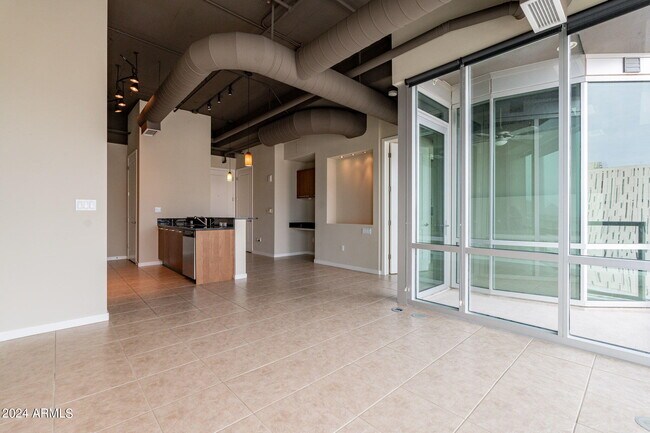 Building Photo - 1 E Lexington Ave