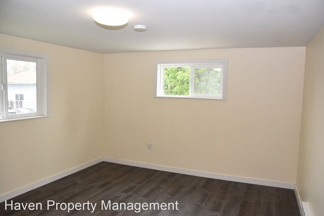 Building Photo - 3 br, 2 bath House - 1731 S 42nd St