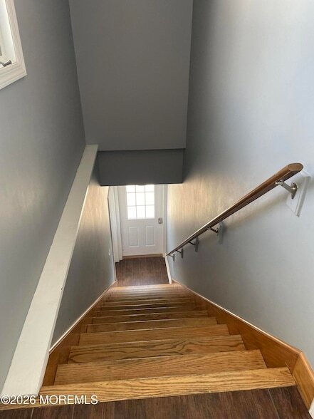 Building Photo - 65 Grand Central Ave