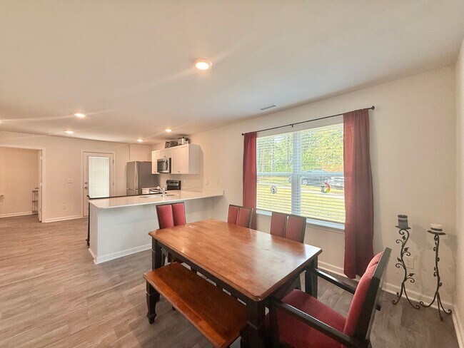 Building Photo - 8621 Brixton Shay Dr
