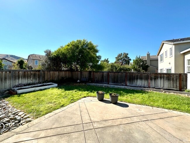 Building Photo - 622 Stonehenge Dr