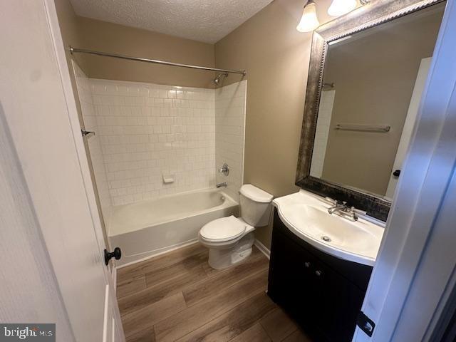 Building Photo - 4011 Estevez Ct