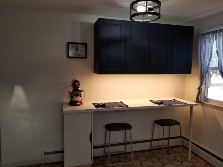 Building Photo - 66 Rowe Ave