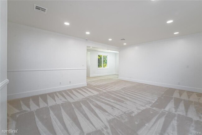 Building Photo - 5 br, 6.5 bath House - 152 S Eucalyptus Dr