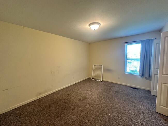 Building Photo - 1207-1207 Euclid Ave