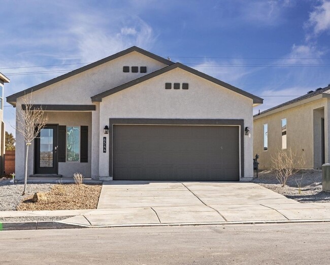 Building Photo - 4328 Vista Manzano