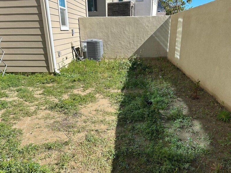 Building Photo - 25712 Hammet Cir
