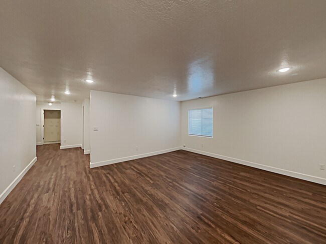 Building Photo - 6067 W Copperhawk Drive