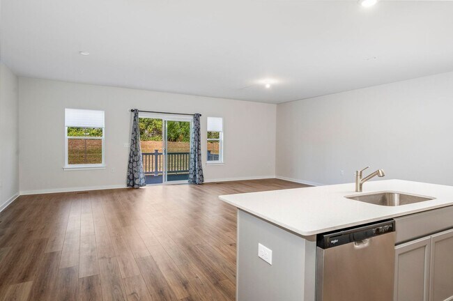 Building Photo - Brand New - 4Bed, 2.5Bath Townhouse in Pot...