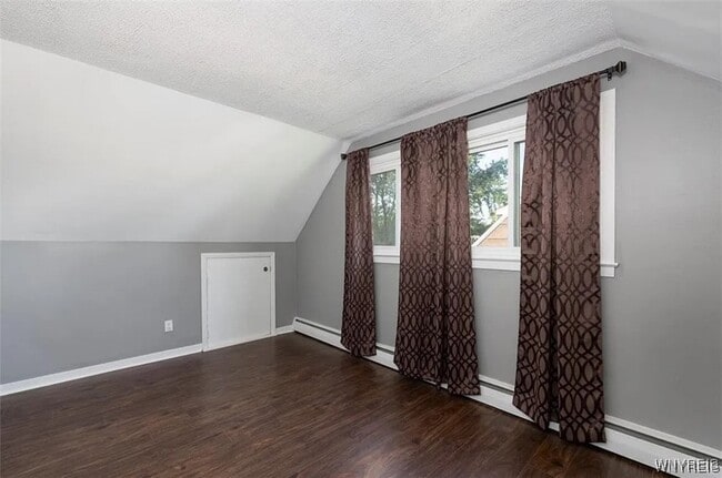 Building Photo - 108 Jenell Dr