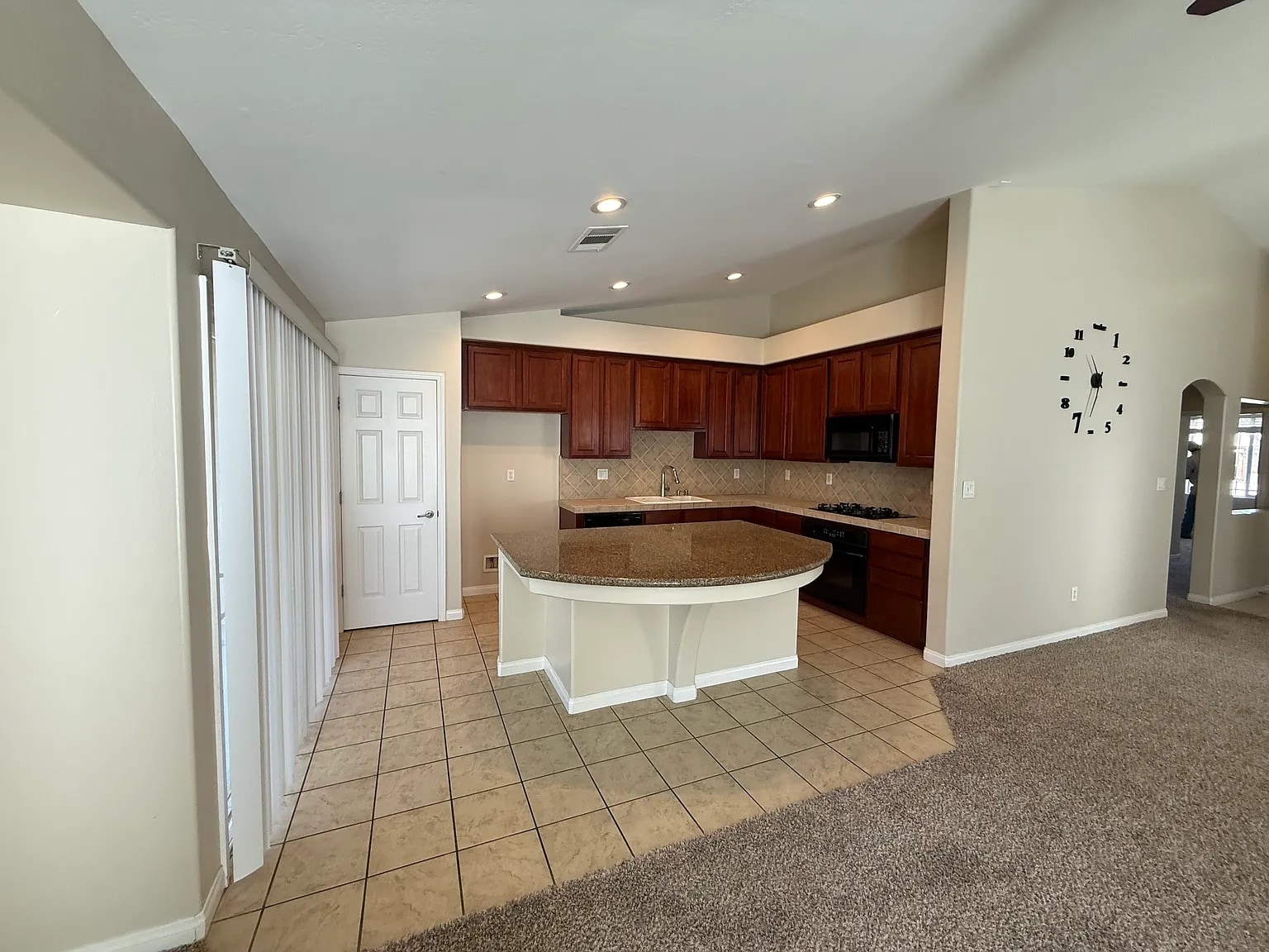 Building Photo - 13325 Boyd Lake Dr