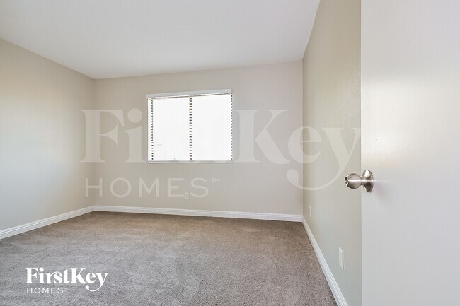 Building Photo - 1335 Clagett Ln