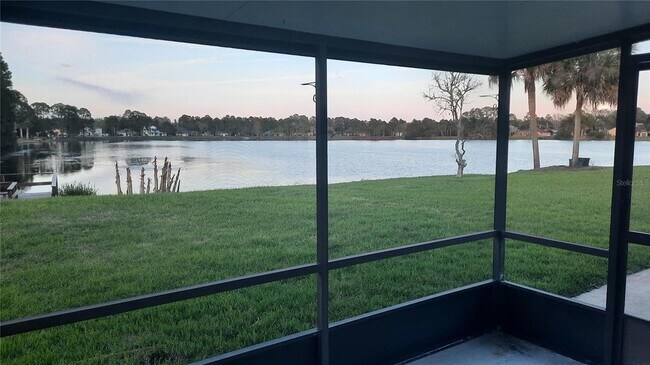 Building Photo - 62 Burbank Dr