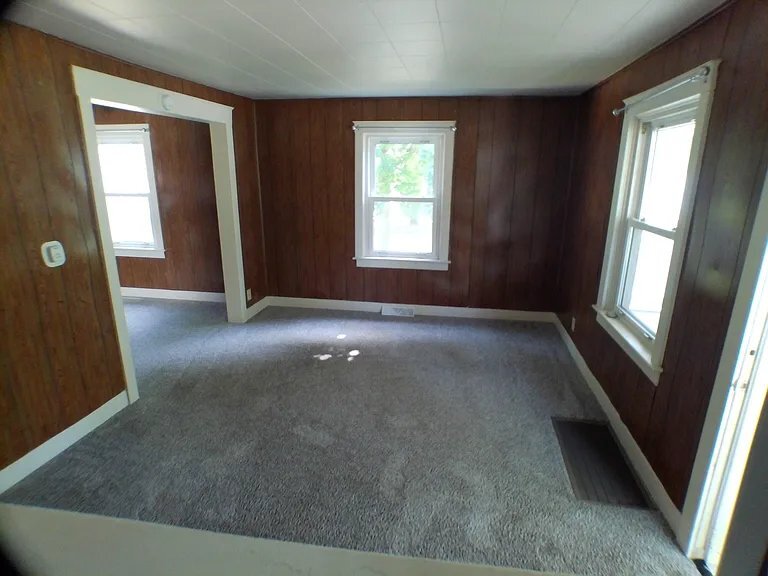 Building Photo - 1614 Floral Ave