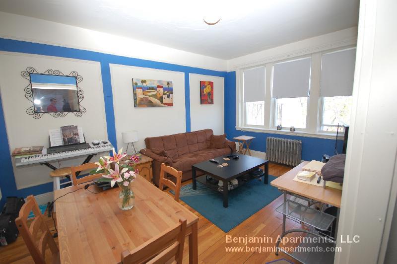 Building Photo - 1687 Commonwealth Ave