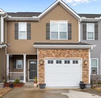 Building Photo - 1808 Fox Den Way