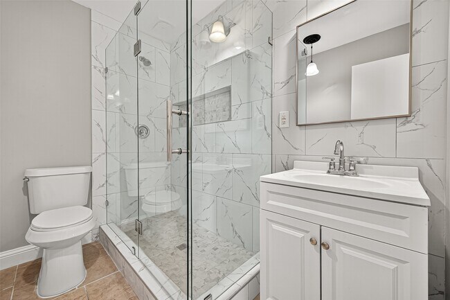 Building Photo - 14535 Misty Meadow Ln