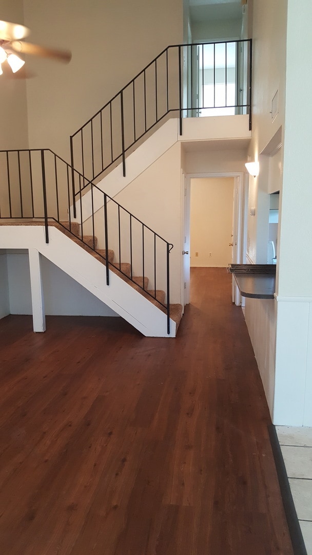 Building Photo - 1/2 OFF FIRST MONTHS RENT! Nice Town-home in Canyon 3 Bedrooms, 2 Bathrooms, 1 Car Garage, Ready ...