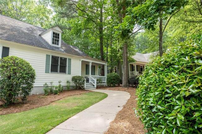 Building Photo - 230 Beech Haven Ln