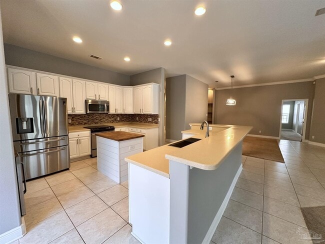 Building Photo - 9548 Lorikeet Ln