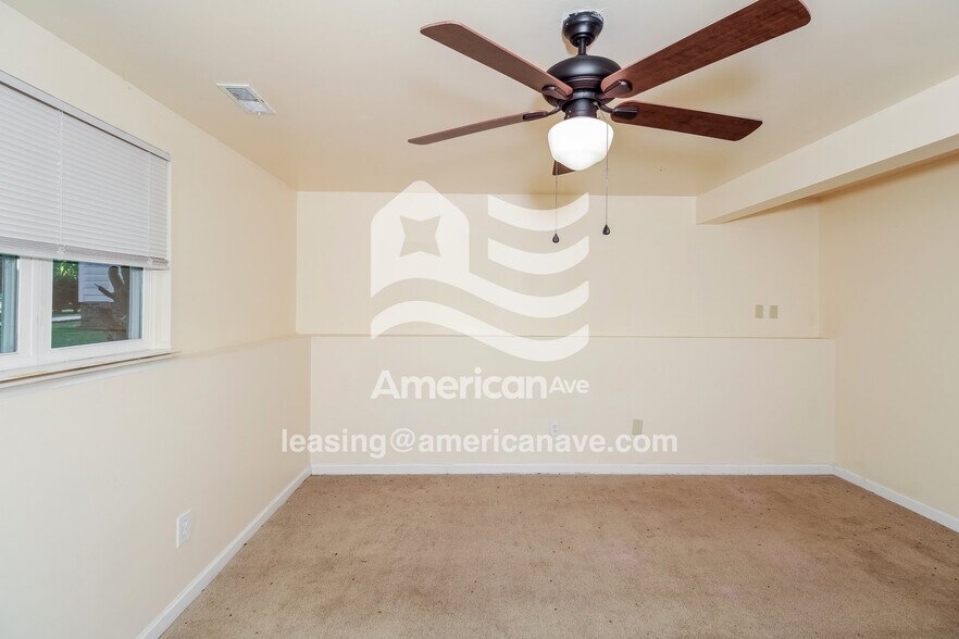 Building Photo - 3004 Windwood Pl