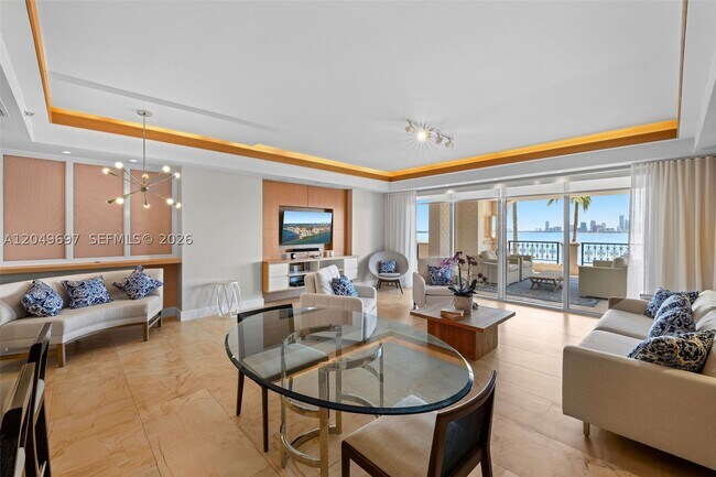 Building Photo - 5245 Fisher Island Dr