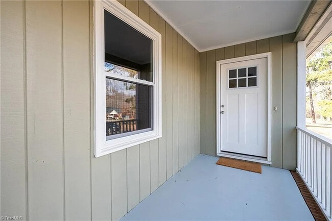 Building Photo - Earn Wealth While Leasing - Like a Homeowner - Lease to Own