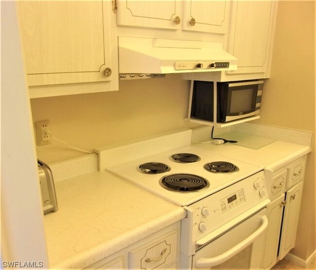 1300 Gulf Shore Blvd N 1300 Gulf Shore Blvd N Naples FL 34102