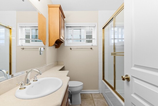 Building Photo - Garden Grove Gem: Your New Home Awaits on ...