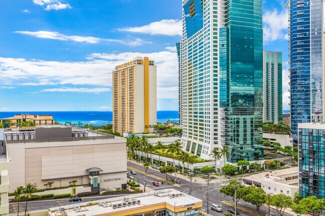 Building Photo - 1341 Kapiolani Blvd