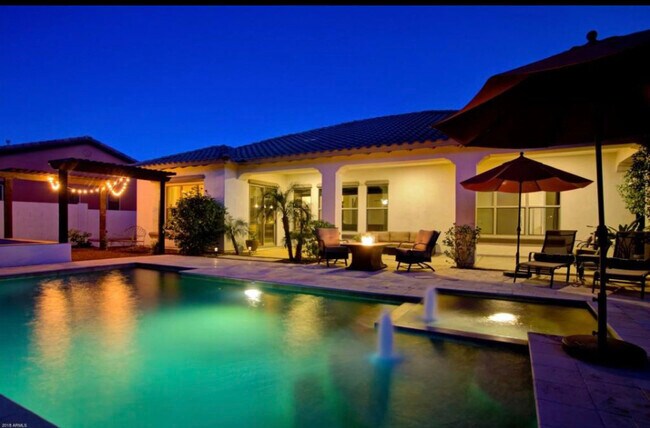 Upgraded home in sought after Heritage district of Verrado with gorgeous Saltwater pool and jacuzzi - 20892 W Eastview Way