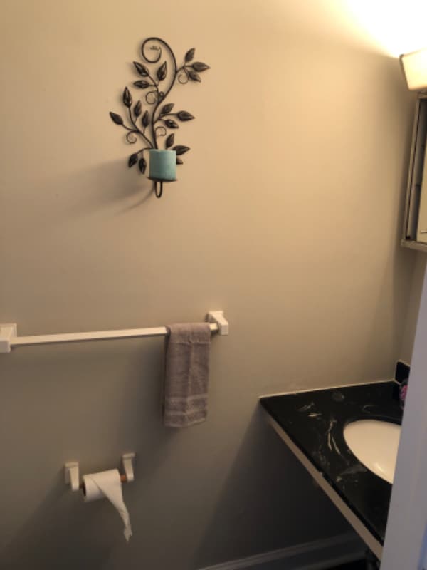 Building Photo - 630 Rugby Row