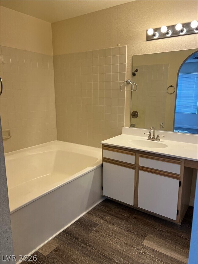 Building Photo - 2200 S Fort Apache Rd