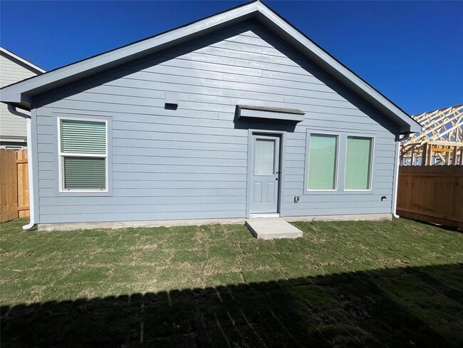 Building Photo - 23437 Firelight Dr