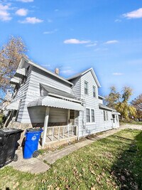 Building Photo - 3295 W 46th St