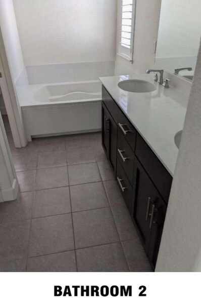 Building Photo - 8559 Dunes Way