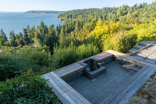 Building Photo - 3bd/1.5ba Burien House