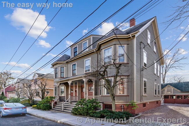 Building Photo - 32 Healey St