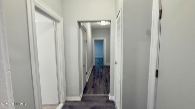 Building Photo - 56 Lindsley Pl